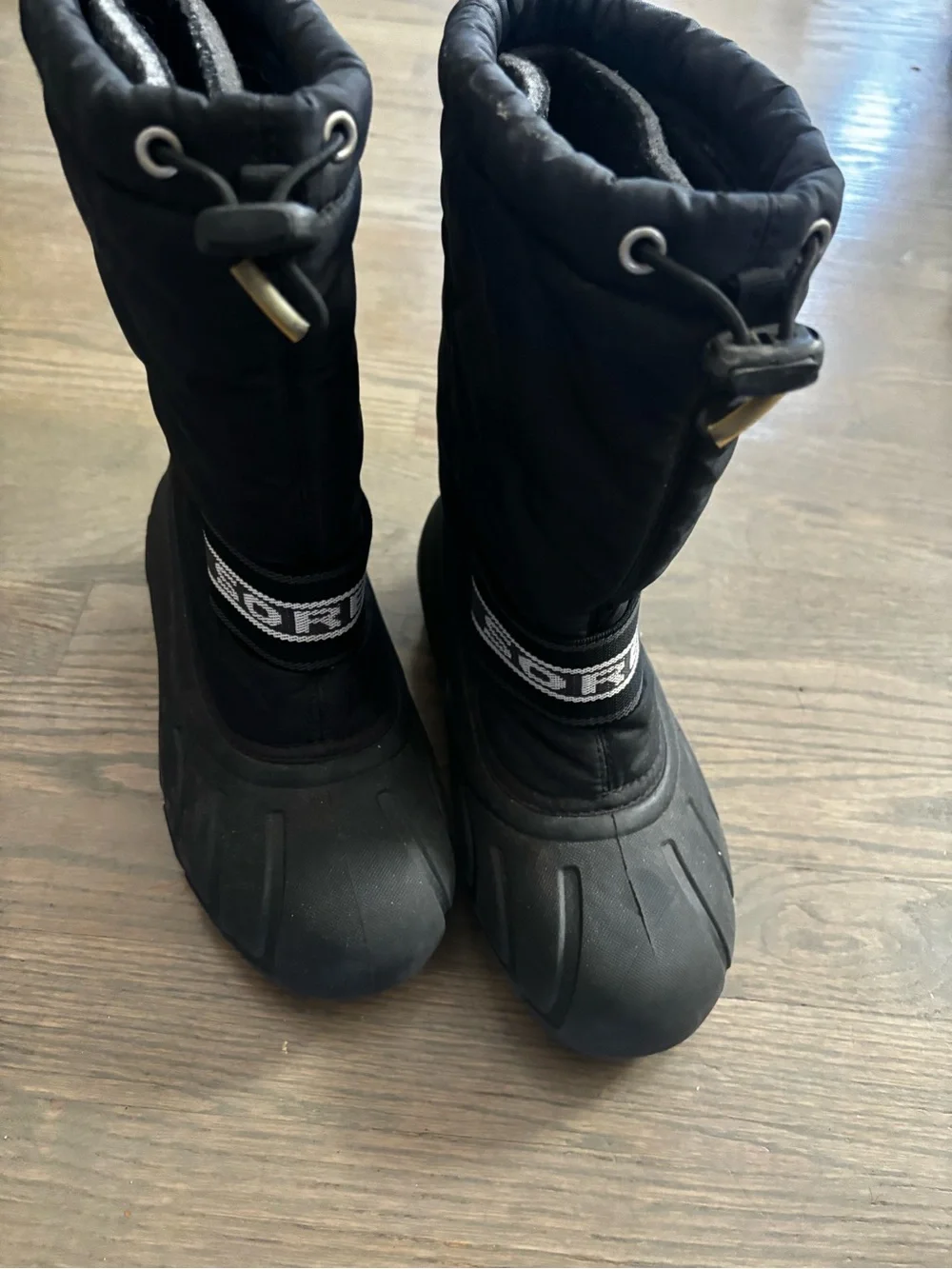 Sorel Cub kids' winter boots durable black nylon waterproof protection youth 4